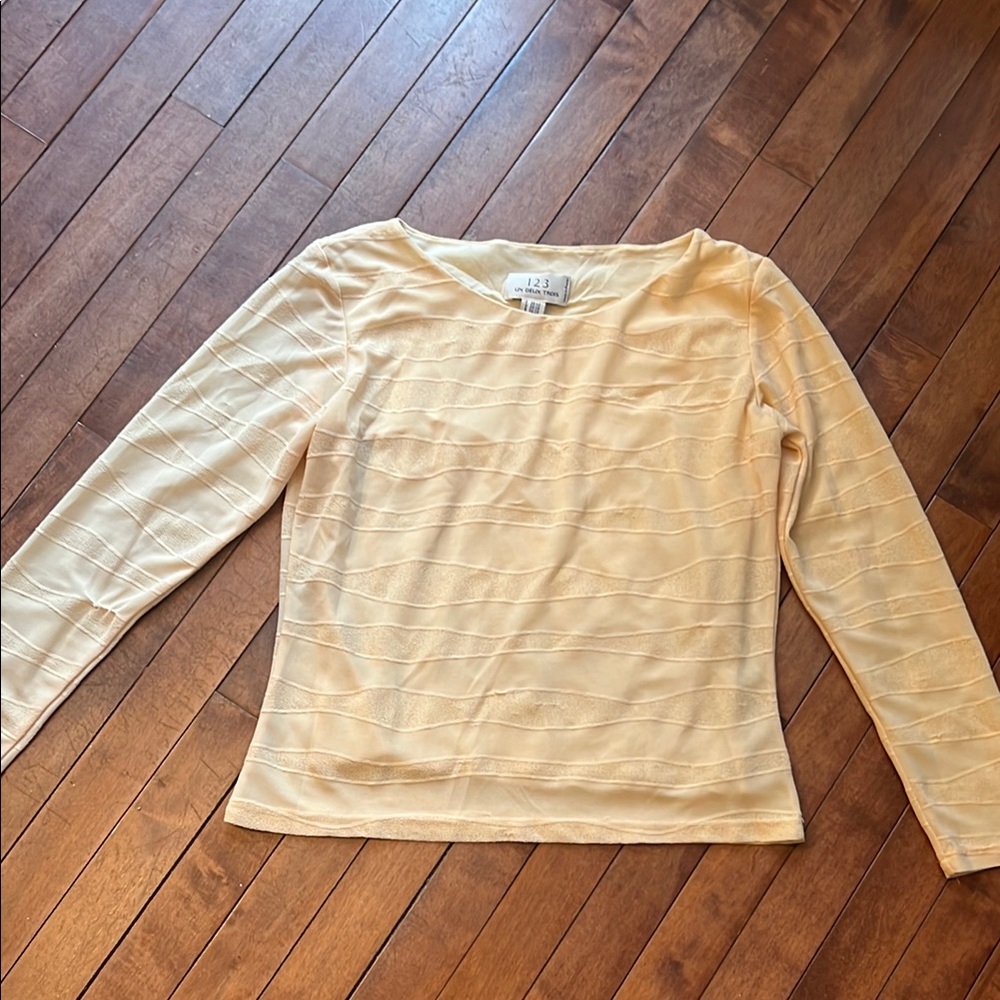 Un Deux Trois Light Yellow Fitted Long Sleeve Blouse
